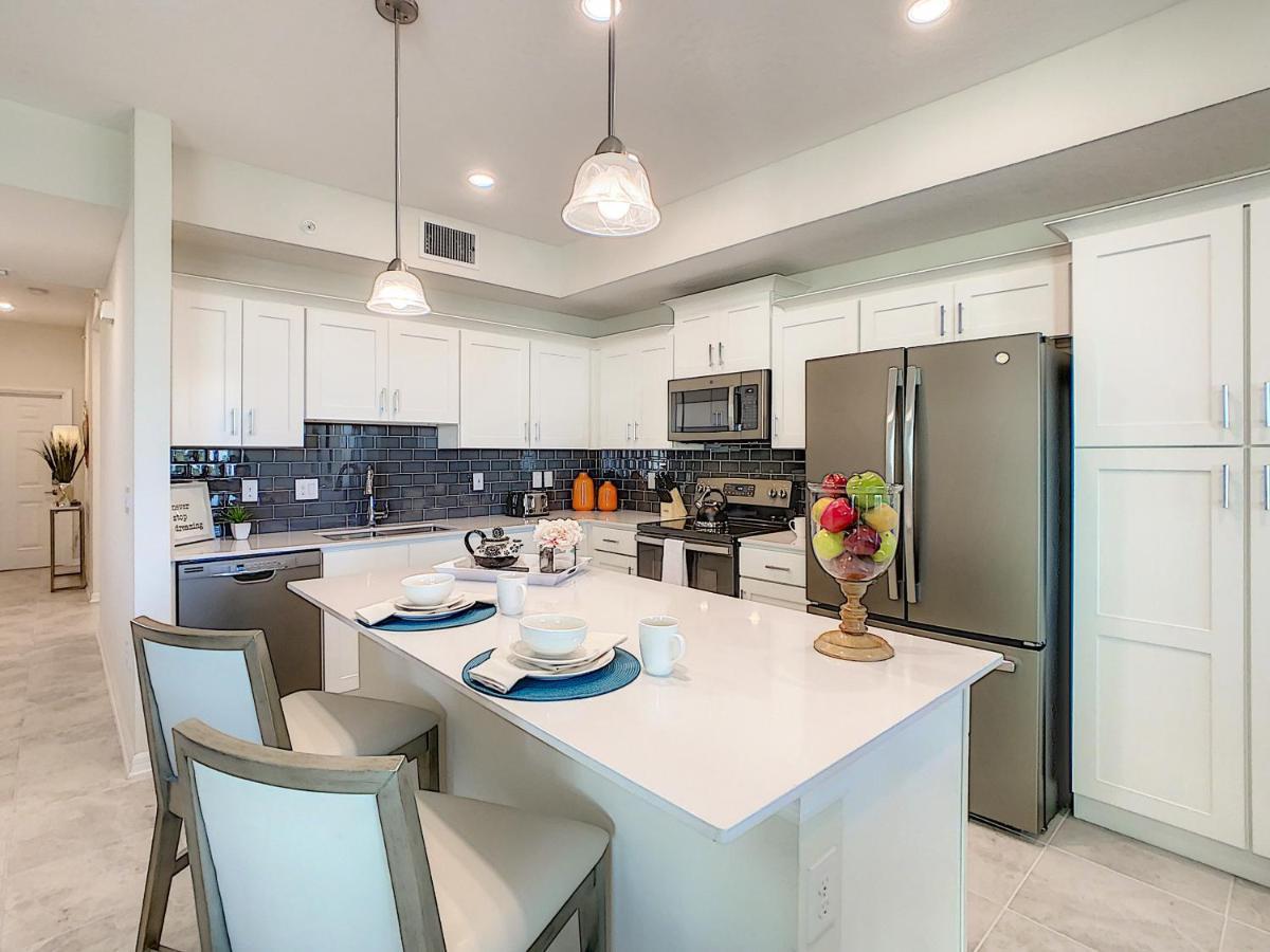 Modern Condo Near Disney Foosball Water Park Кіссіммі Екстер'єр фото