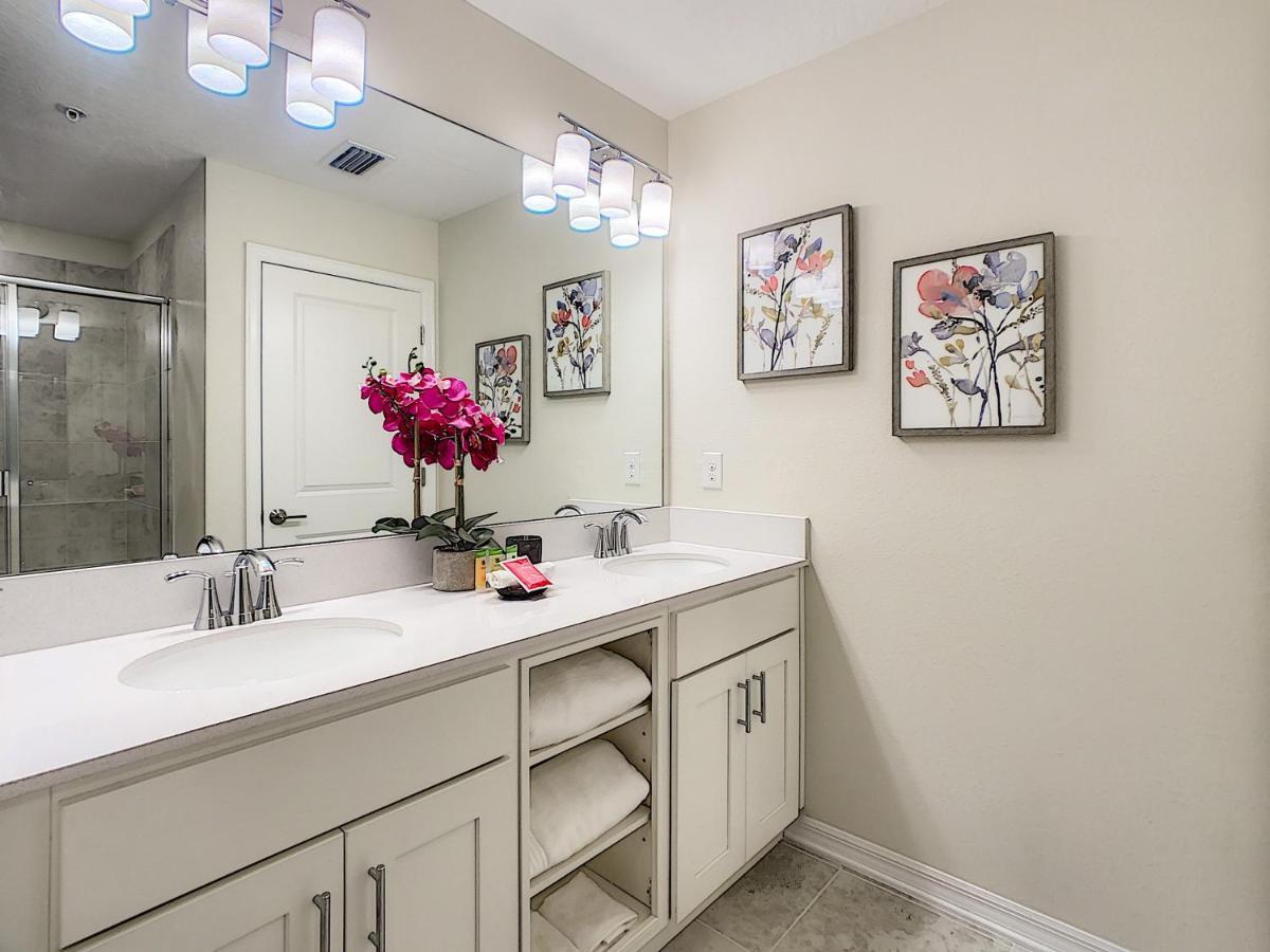 Modern Condo Near Disney Foosball Water Park Кіссіммі Екстер'єр фото